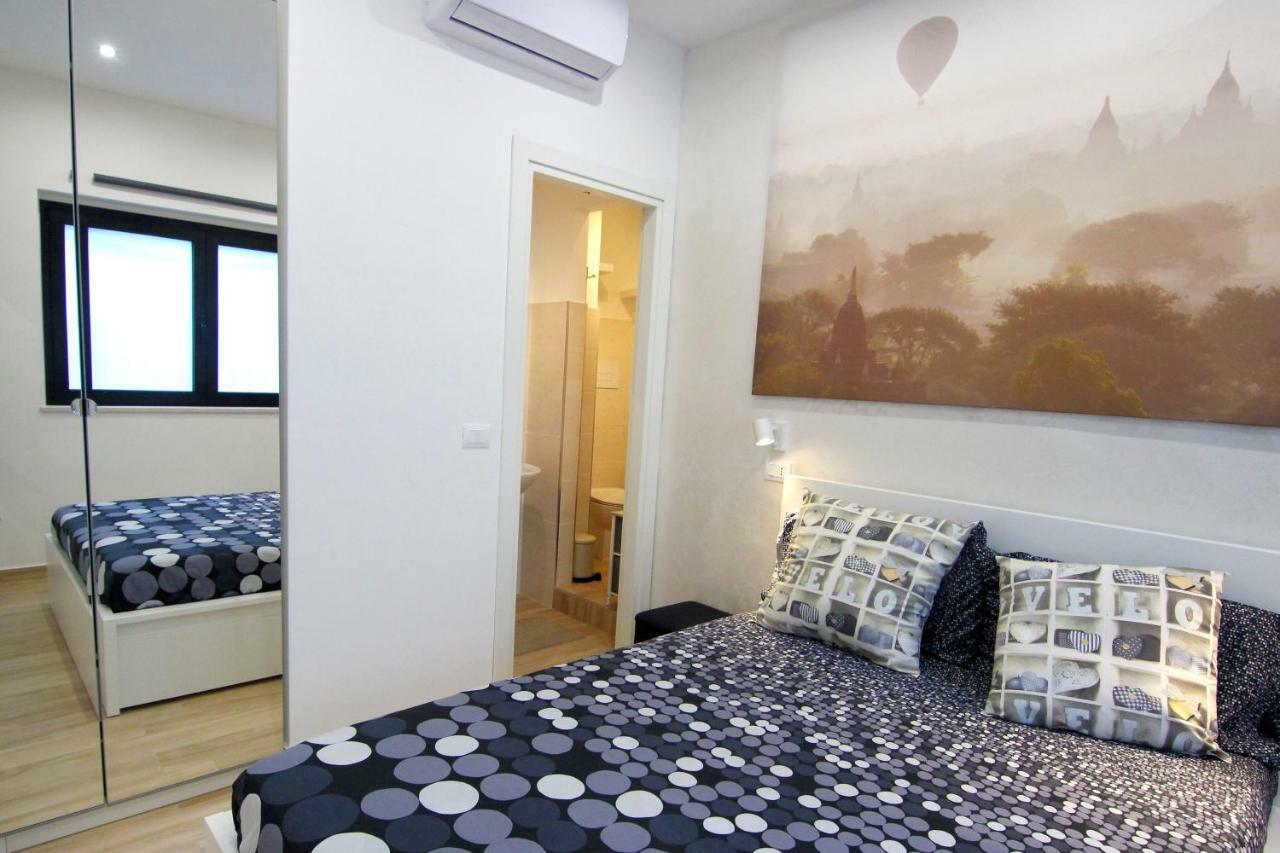 Rosemary Charming Rooms Termoli Exterior photo